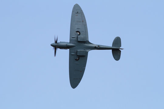 Spitfire Under Carriage