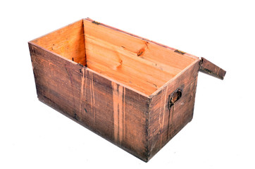 alte Holztruhe offen
