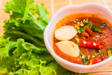 red chili and garlic sauce
