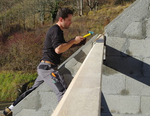 construction de maison - charpentier