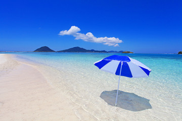 沖縄　美しい海　癒やし