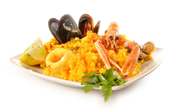 Paella con marisco y cigala