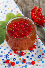 Rote Johannisbeermarmelade