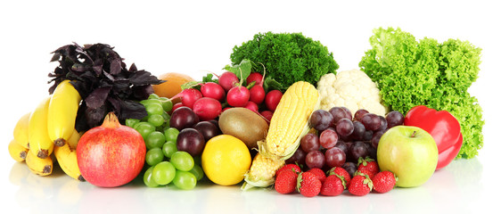 Verschillende groenten en fruit geïsoleerd op wit