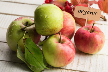 Fresh apples