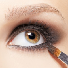 Naklejka premium close-up of beautiful woman