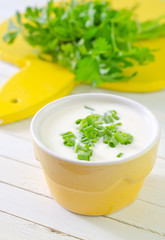 sour cream with green onion