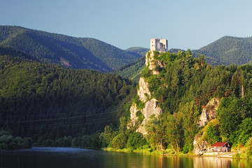 Slovakia - Ruin of castle Strecno - obrazy, fototapety, plakaty