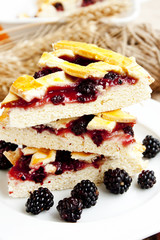Blackberry cake slices