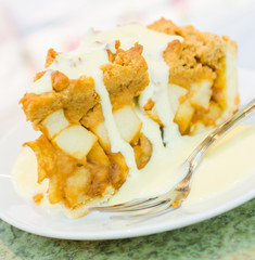 Apple cake