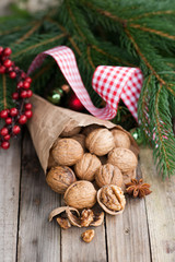 Weihnachtszeit, Walnüsse