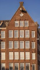 Fototapeta na wymiar Traditional building in Amsterdam