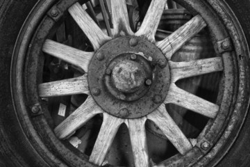 Antique Tire and Wood Wheel for Vintage Classic Car