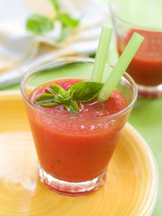 Vegetable juice or smoothie