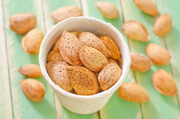 almond