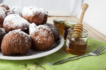 Frittelle con miele
