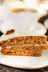 carrot cake with coffee