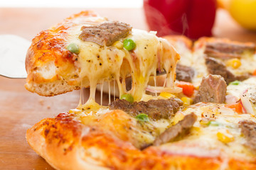 Beef pizza