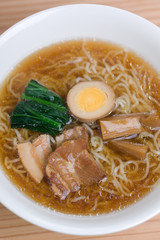 しょうゆラーメン