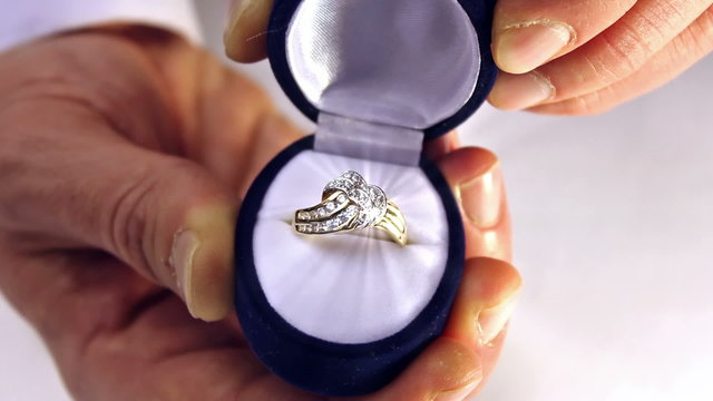 Shine of engagement ring