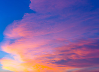 Naklejka na ściany i meble Cloudscape during sunset