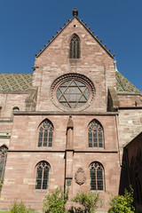 Fototapeta premium Basel, Altstadt, Münster, Seitenansicht, Kreuzgang