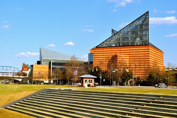 Tennessee Aquarium Riverfront