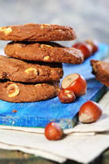 Cookies with chocolate and hazelnuts.