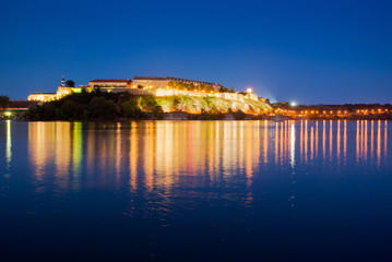 Obraz premium Petrovaradin fortress at night