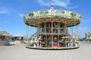 1 4 Revelry Carousel Wall Murals Canvas Prints Stickers Wallsheaven 1 4 Revelry Carousel Wall Murals Canvas Prints Stickers Wallsheaven