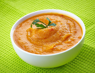 Fresh, organic pureed vegetables