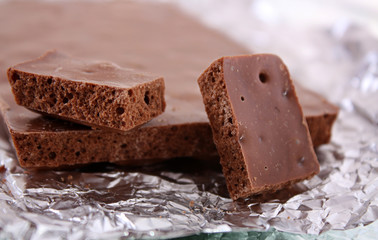milk chocolate poriferous