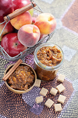 apple and peaches chutney
