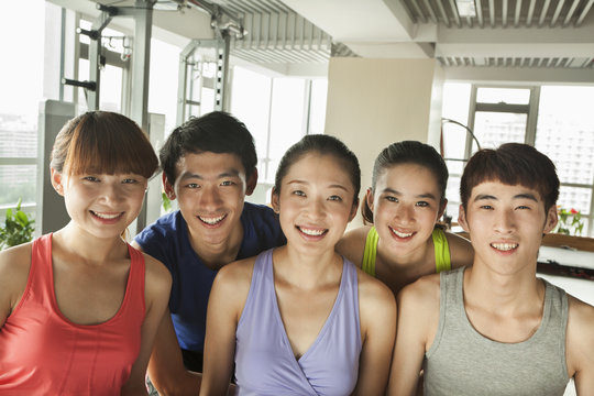 Group of young people in the gym, portrait