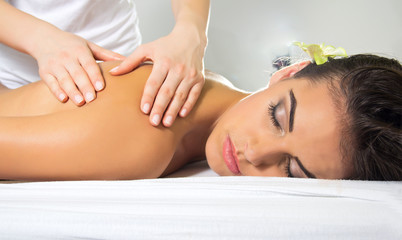 Obraz na płótnie Canvas Back massage