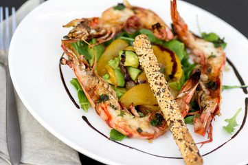 salade de langoustines à la mangue et avocats 2