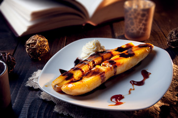 Delicious fried banana dessert with chocolate