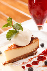 cheesecake with ice cream