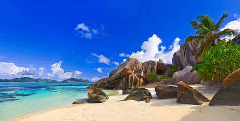 Zelfklevend Fotobehang Anse Source D'Agent, La Digue eiland, Seychellen Beach Source d'Argent at Seychelles