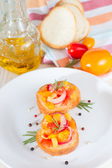 Bruschetta with fresh tomatoes