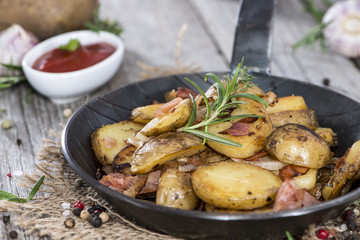 Portion of roasted Potatoes