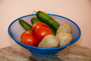 Kartoffeln mit Tomaten