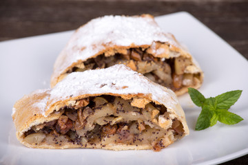 Apple strudel