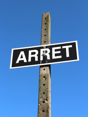 panneau ferroviaire ARRET