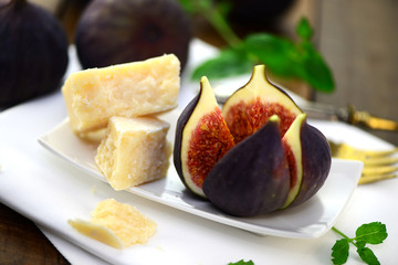 Feige mit Parmesan