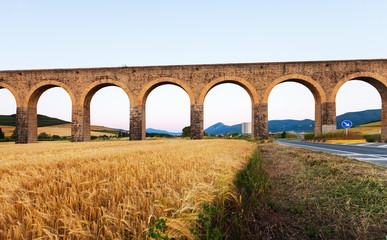 Fototapeta premium Acueducto near Noain. Navarre. Spain