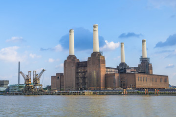 Fototapeta na wymiar Abandoned Battersea Power Station, London, UK