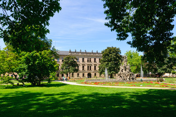 Obraz premium Schloss garten in Summer in Erlangen, Germany