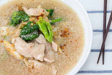 Fried noodle with pork