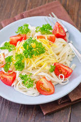pasta with cheese and tomato